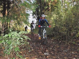 安中榛名梅林・MTBやまみち体験「里山トレイル探検ライド」マウンテンバイクツアー