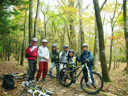 春の軽井沢・MTBダート体験「うらみち探検ライド」マウンテンバイクツアー