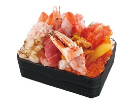 「鮨 龍儀」北海道産炙り帆立とボタン蛯と四種類のかにの食べ比べメガ盛り海鮮弁当(3888円) ※各日30食限定