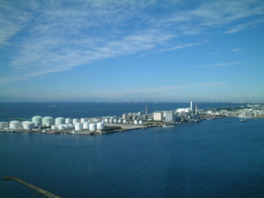 東京湾をぐるっと一望できるパノラマ展望室