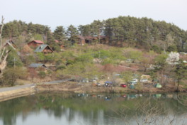 柤大池近くにあるキャンプ場とバンガロー村