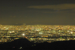 東六甲山から望む夜景
