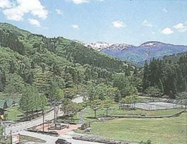 隣接する白山まるごと体験村には白山砂防科学館などがある