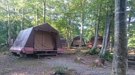 休暇村オリジナルロッジ型テント