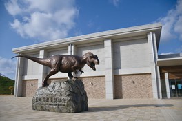 長崎のもざき恐竜パークの一角にあるベネックス恐竜博物館
