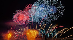 お正月は「劇場型花火」で決まり！