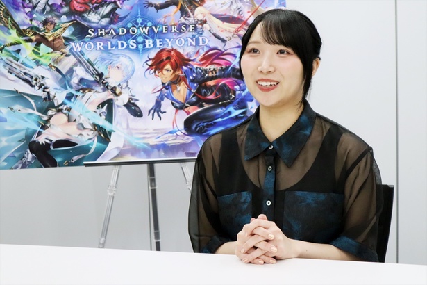 声優・篠原侑が語る「私とは正反対の女の子」を演じるからこその感覚【シャドバWBインタビュー】