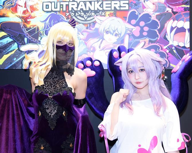 桃月なしこがガチバトル！美麗コスプレイヤーも参戦…YouTube企画から生まれた新作ゲーム『アウトランカーズ』発表会レポート