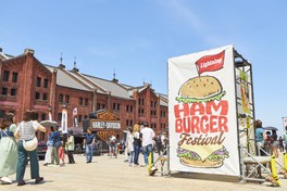 全国各地のハンバーガーが味わえる
