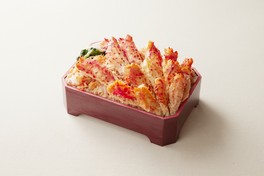 「鱗幸食品」花咲ガニづくし弁当(3240円/1折) ※東武限定、各日数量限定
