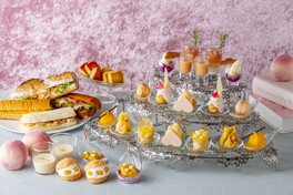 みずみずしい桃を心ゆくまで味わえるアフタヌーンティー