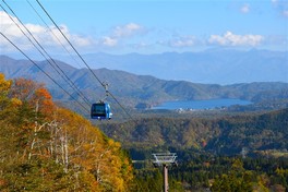 北信濃の山々や野尻湖が望める
