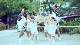 夏ならではのプログラムが実施される
