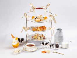 ハチミツを楽しむアフタヌーンティー