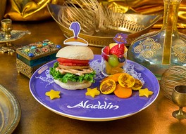 「アラジン」バーガープレート