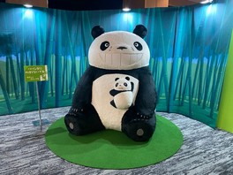 パパンダ立像