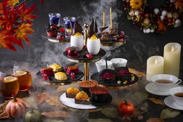 「Anniversary Halloween Party」をテーマにしたアフタヌーンティー