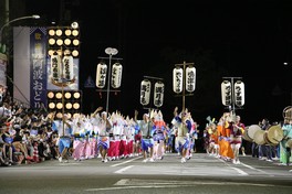 鳴門の伝統と活気を体感できる夏の一大イベント