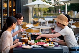 手ぶらで楽しめるテラス席限定のBBQ