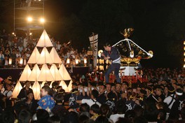 神柱宮をメインに毎年7月8日、9日に行われる