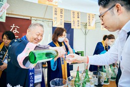大阪産の酒が60種類以上集まる