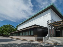 リニューアルオープンした皇居三の丸尚蔵館