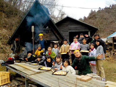 田舎に泊まろう 春の里山わくわくキャンプ 東京都 の情報 ウォーカープラス