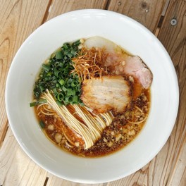 全国各地からご当地ラーメンが集まる