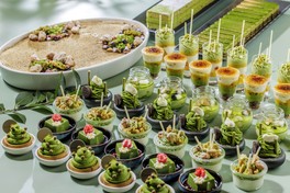 選りすぐりの抹茶を使用した約20種類の抹茶スイーツがラインナップ