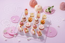 みずみずしい桃の食感と味わいをしっかりと楽しめるアフタヌーンティー