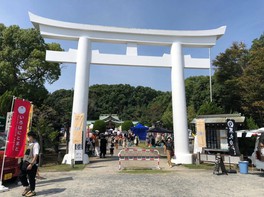 護国神社の庭フェス