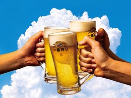 時間を気にせずビールや料理が楽しめる夏季限定のビアガーデンがオープン