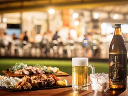 霧島酒造のビールや焼酎と宮崎グルメのペアリングが楽しめる