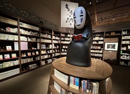 本棚コーナー