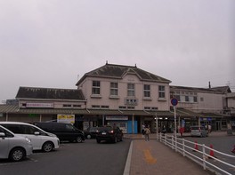 旧折尾駅舎(解体直前2012年)