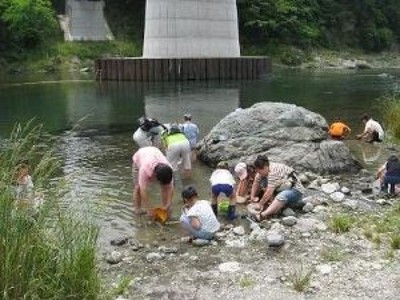 砂金採り体験(埼玉県)の情報｜ウォーカープラス