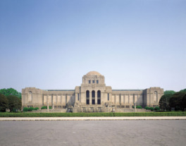 1926年(大正15年)竣工。2011年、国の重要文化財に指定