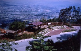 展望公園東側の上田方面を望む