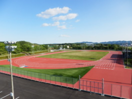 2014年にリニューアルオープンして第3種公認陸上競技場となった