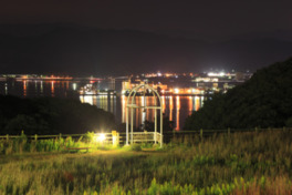 東郷池を望む南方向の夜景