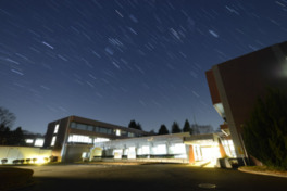 日本の天文学のナショナルセンターである国立天文台の本部