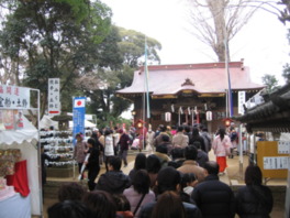 千葉県の初詣スポットとしても人気で毎年多くの人で賑わう