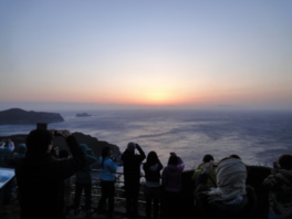 三浦湾展望台からの朝日