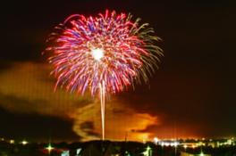 2024年は花火と音楽の競演が見どころだ
