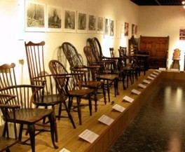 博物館のテーマは家具の伝統・継承・創造