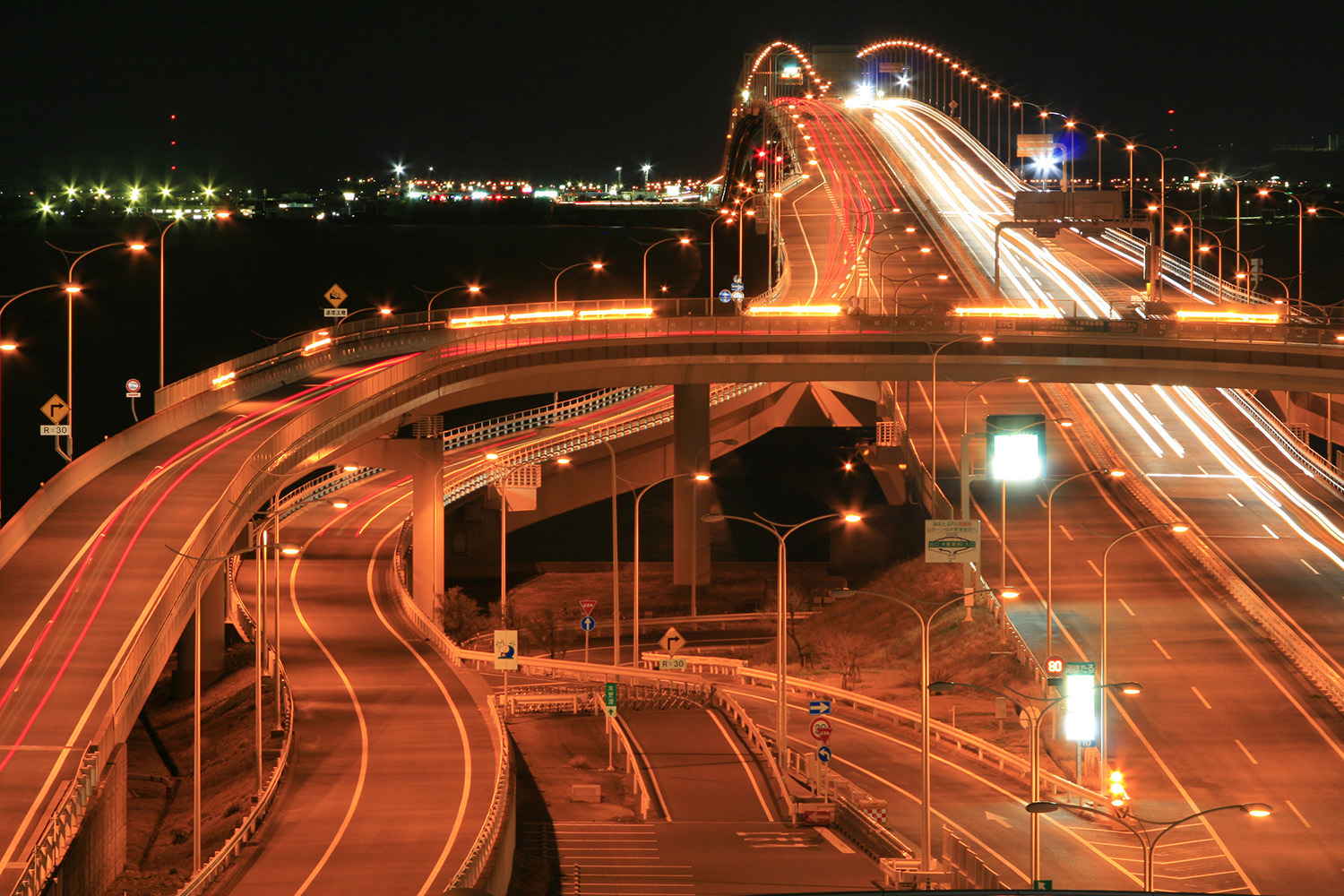 海ほたるpa 上下集約 夜景時間 Yakei Hours ウォーカープラス