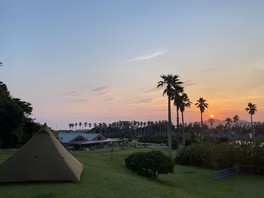 温暖な海流の影響で、夏は風が通り、冬でも比較的過ごしやすい気候