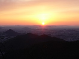 金華山(ぎふ金華山ロープウェー)の初日の出
