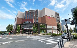 1日中楽しめる大型商業施設