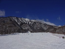 スキー、スノボ、雪遊びなど初めの一歩に最適